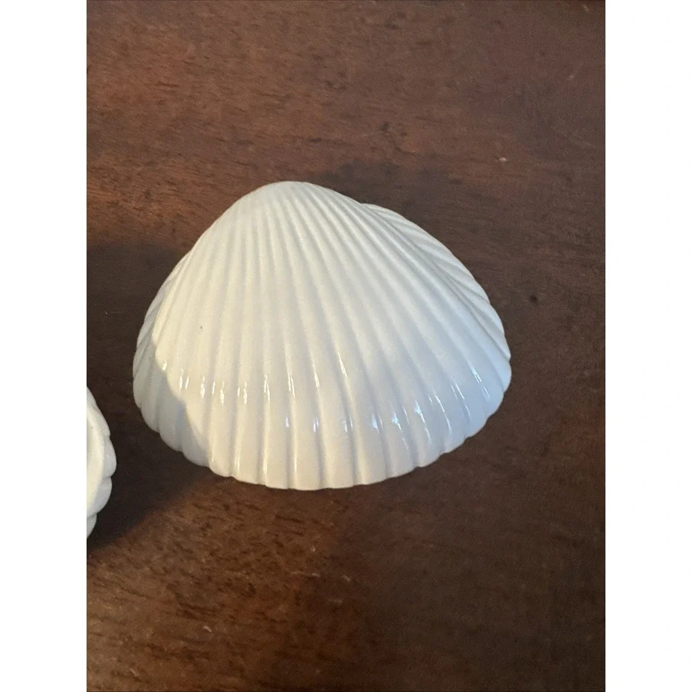 The Beachcomber beachcomber white